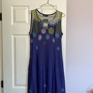 NWT Reborn Maxi Dress size M